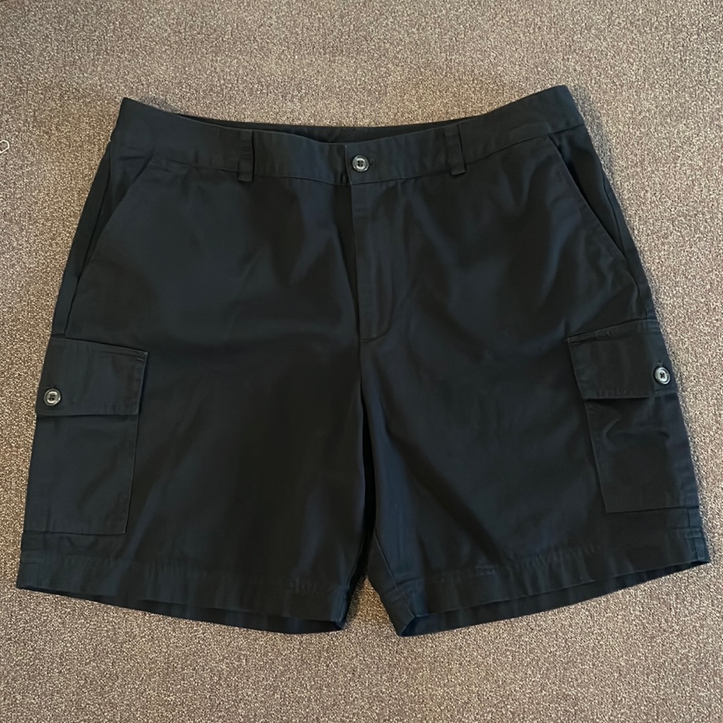 Chaps Women’s Cargo Shorts.